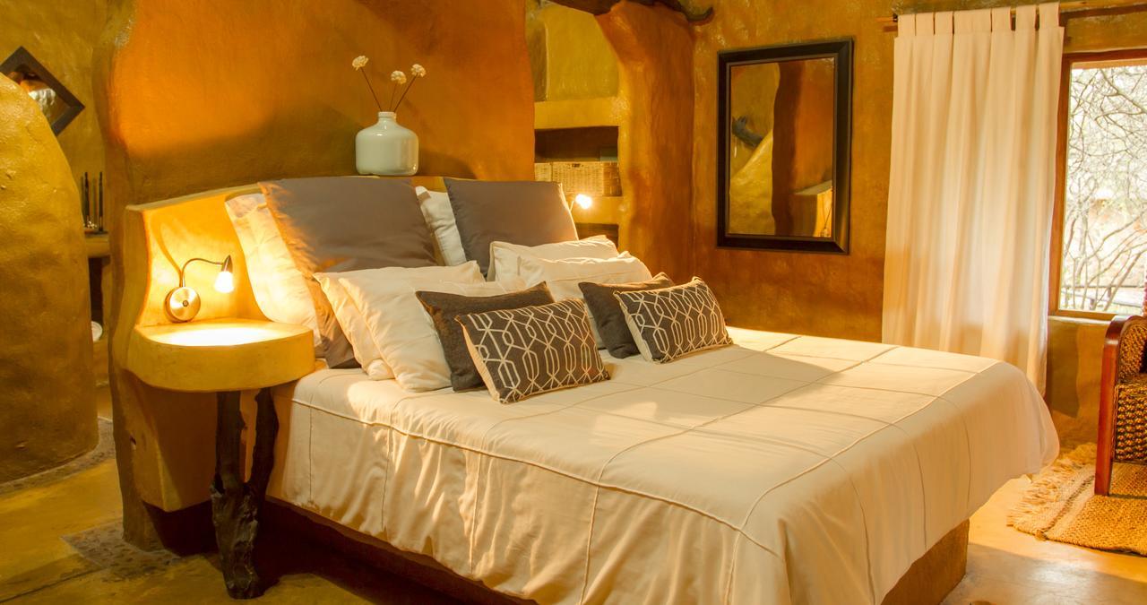 Little Bush Lodge Hoedspruit Exterior photo